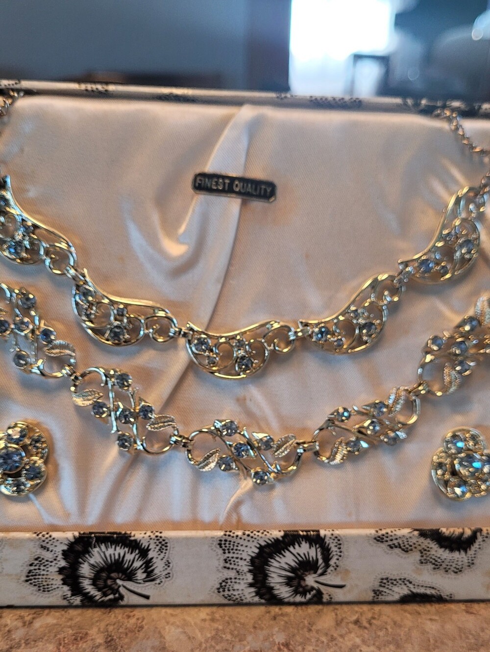 Vintage Silver Tone Floral Blue Crystal Necklace Bracelet Earrings Set